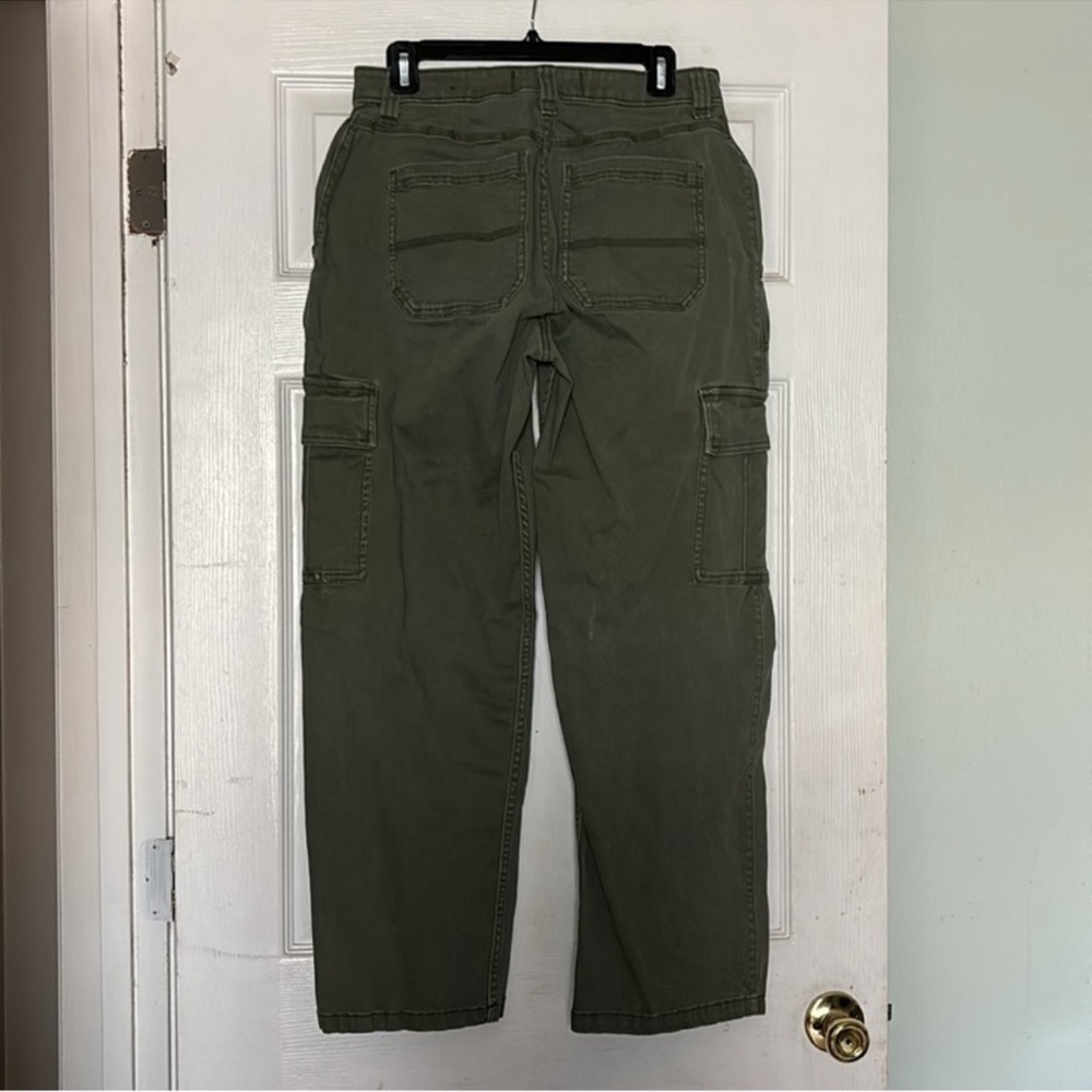Hollister Green Cargo Pants Straight Leg - Picture 5 of 5
